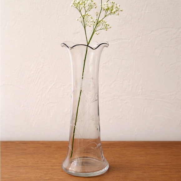 Other - Vintage Clear Glass Etched Fluted Vase - Home Accents